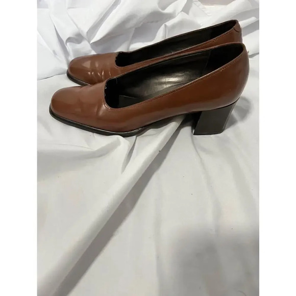 Vintage Talbots Brown Leather Heels‎ - Picture 1 of 7